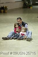 09usn-25715 thumbnail