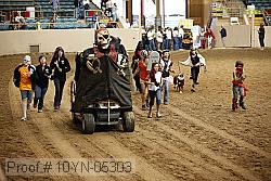 10yn-05303 thumbnail