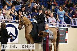12usn_09428 thumbnail