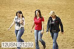 12usn_21239 thumbnail