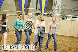 12usn_23910 thumbnail