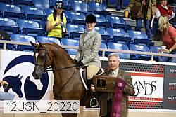 12usn_20220 thumbnail