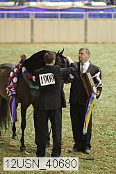 12usn_40680 thumbnail