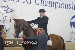 15R11_08692 thumbnail