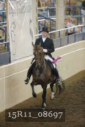 15R11_08697 thumbnail