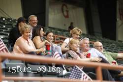 15R12_08183 thumbnail