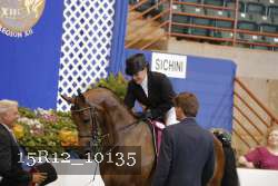 15R12_10135 thumbnail
