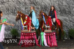 19YN_42904 thumbnail