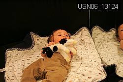 USN06_13124 thumbnail