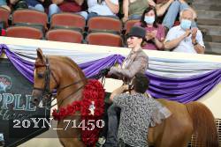 20YN_71450 thumbnail