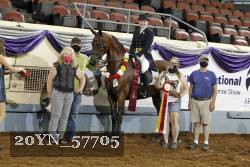 20YN_57705 thumbnail