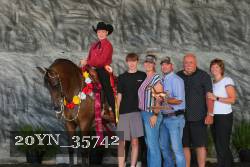 20YN_35742 thumbnail