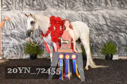 20YN_72455 thumbnail