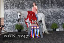 20YN_72471 thumbnail