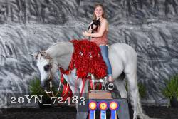 20YN_72483 thumbnail