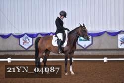 21YN_04087 thumbnail
