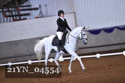 21YN_04554 thumbnail