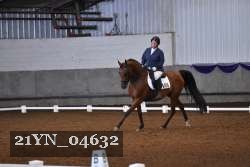 21YN_04632 thumbnail