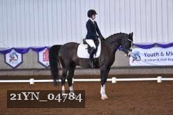 21YN_04784 thumbnail