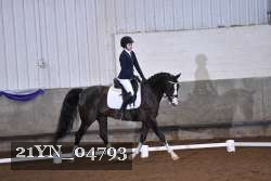 21YN_04793 thumbnail