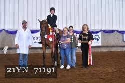 21YN_71191 thumbnail