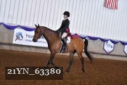 21YN_63380 thumbnail