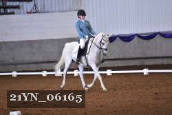 21YN_06165 thumbnail