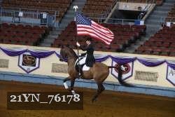 21YN_76178 thumbnail