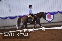 21YN_07712 thumbnail