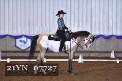 21YN_07727 thumbnail
