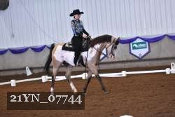 21YN_07744 thumbnail