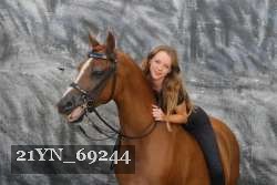 21YN_69244 thumbnail