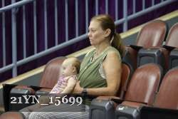21YN_15699 thumbnail