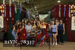 21YN_78317 thumbnail