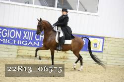 22R13_06575 thumbnail