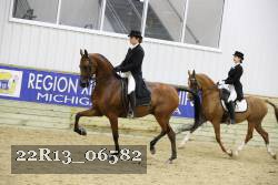 22R13_06582 thumbnail