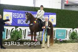 23R13_09098 thumbnail