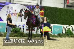 24BUCK_08575 thumbnail