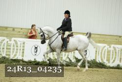 24R13_04235 thumbnail