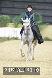 24R13_18349 thumbnail
