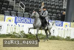 24R13_04925 thumbnail