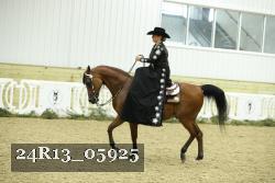 24R13_05925 thumbnail