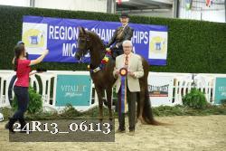 24R13_06113 thumbnail
