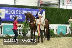 24R13_06273 thumbnail