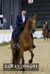 24R13_06401 thumbnail