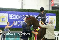 24R13_06600 thumbnail