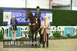 24R13_06606 thumbnail