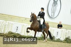 24R13_06922 thumbnail