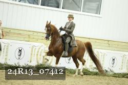24R13_07412 thumbnail