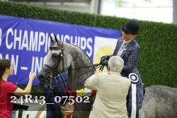 24R13_07502 thumbnail